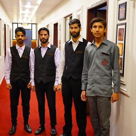 Hotel Red Line Islamabad Bagian luar foto